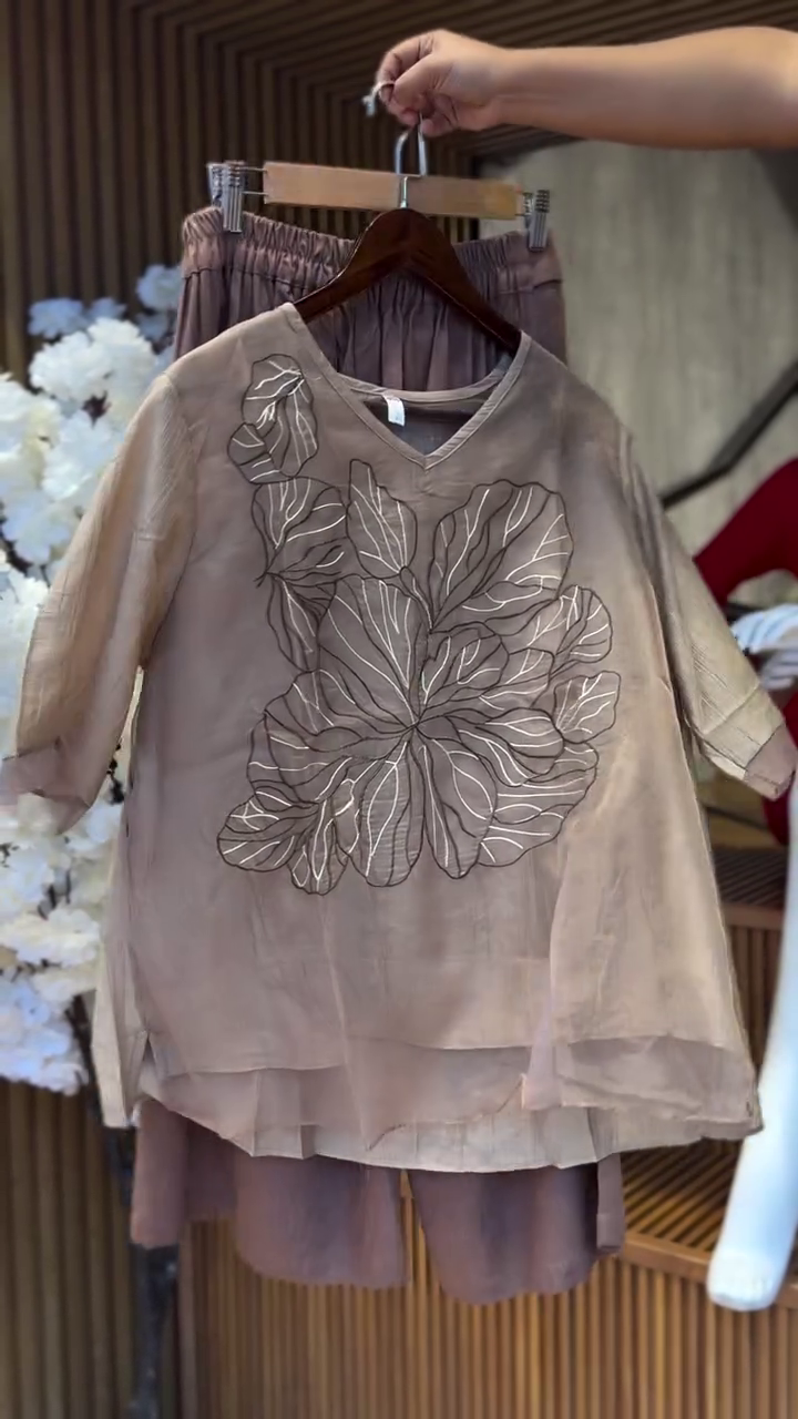 Women’s Clothing Shirts Blouse Summer Cotton Linen Blusa Mujer Embroidery V-Neck Solid Vintage Casual Camisas Loose - image 2